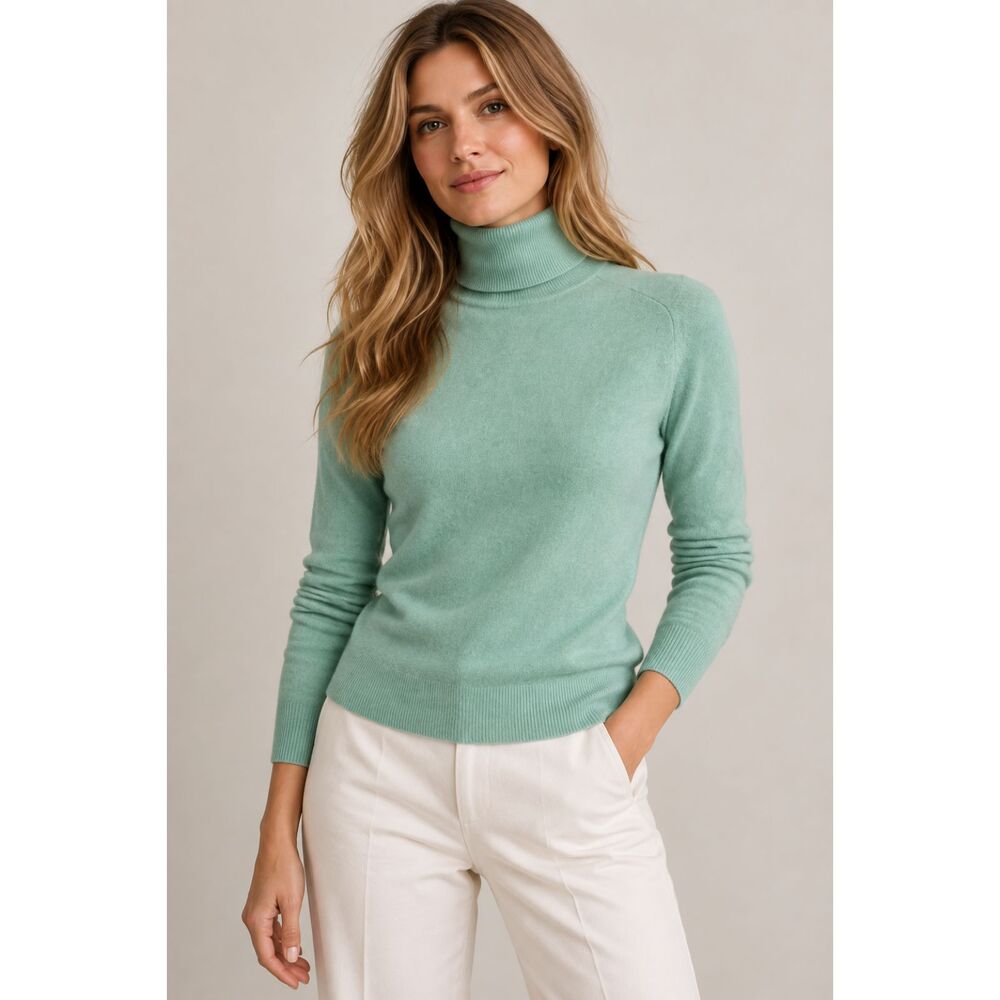 100% 2-Ply Cashmere Bloomingdale’s Women’s Turtleneck Sweater S Mint Green